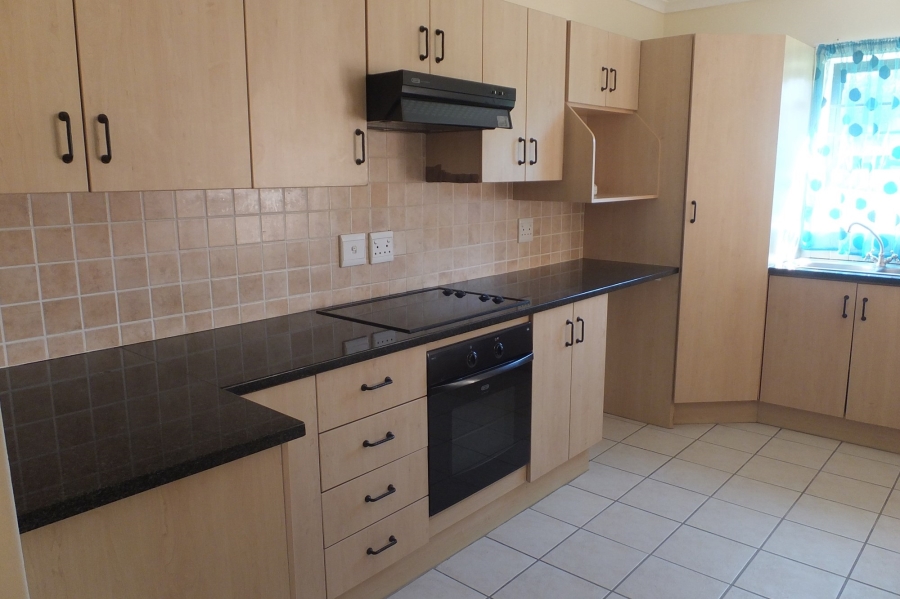 2 Bedroom Property for Sale in Humansdorp Eastern Cape